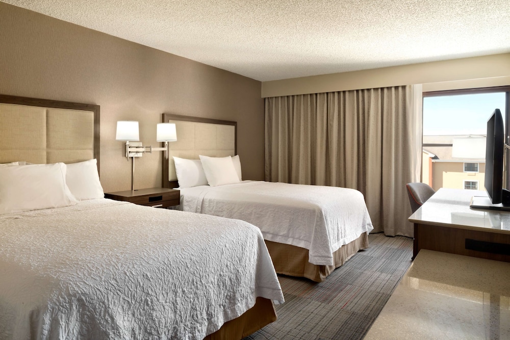 Standard room with two double beds photo 2