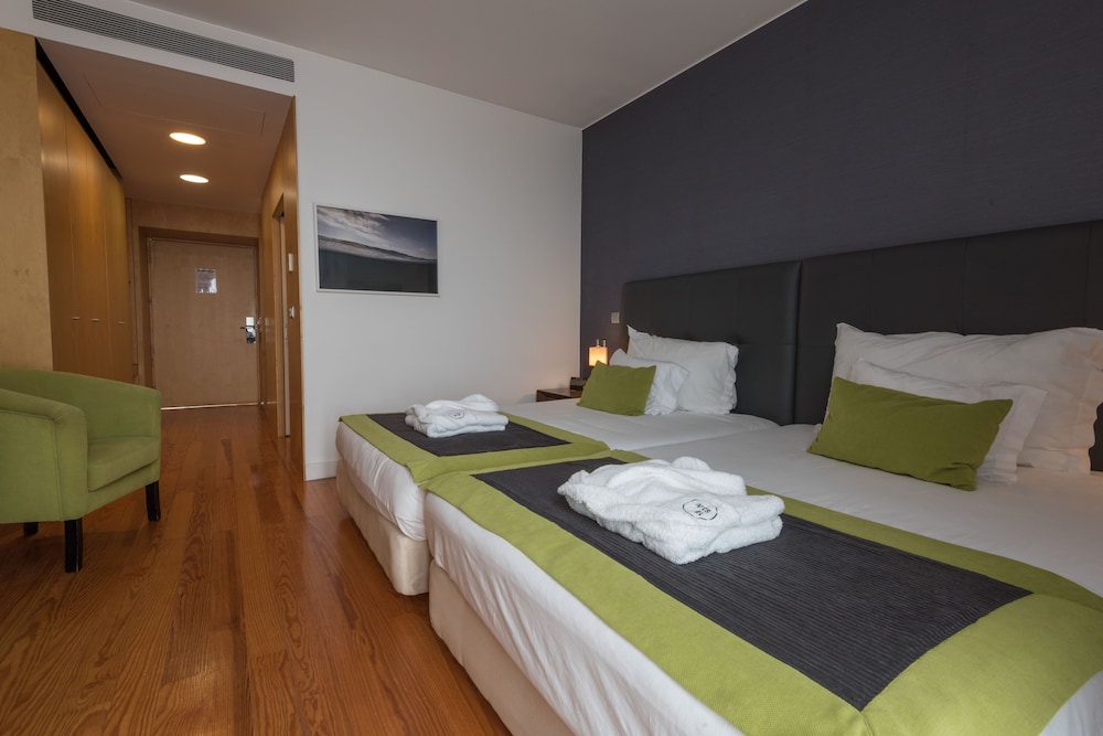 Deluxe Studio (Sea View) photo 2