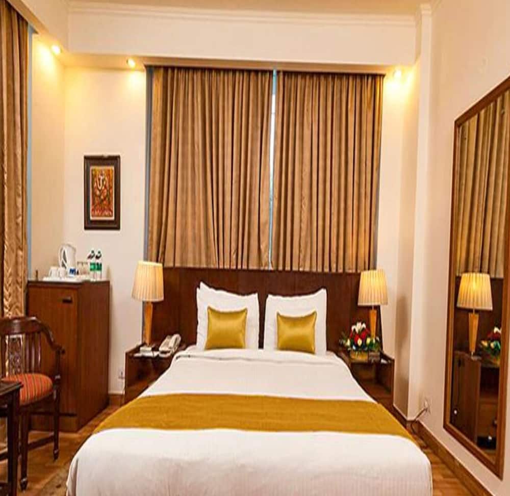 Deluxe Room - Photo 3