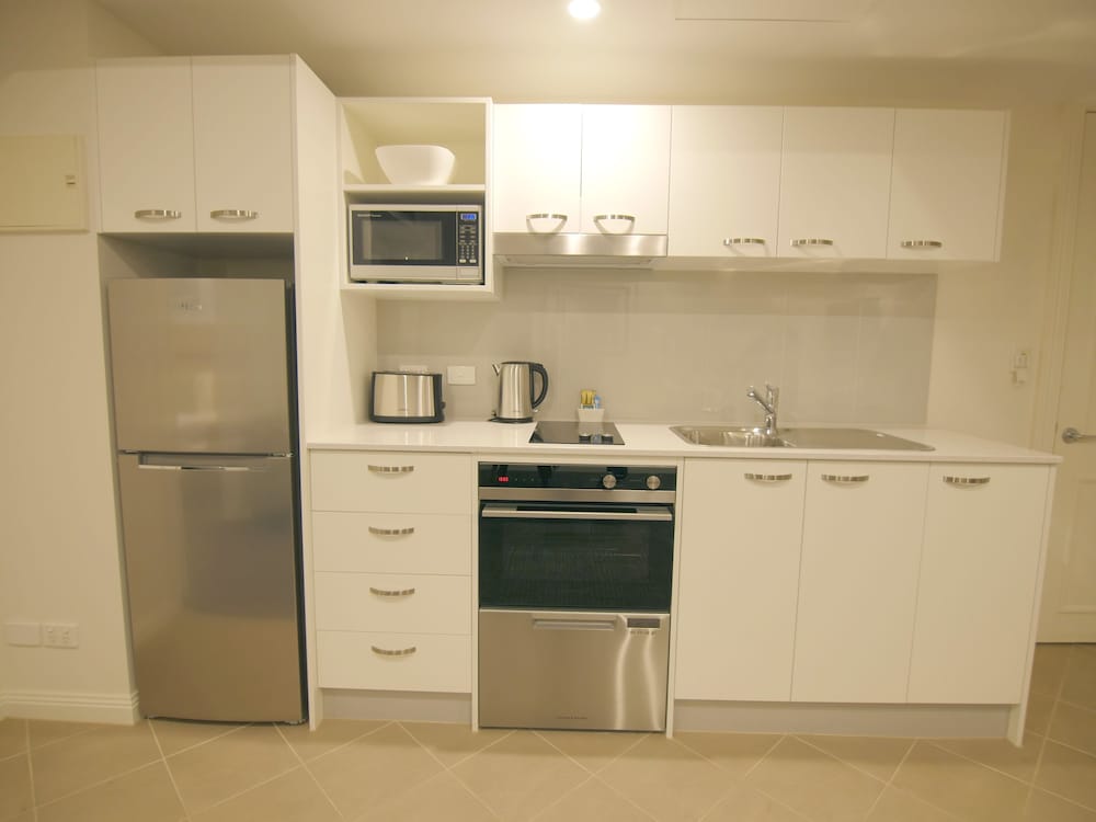 One Bedroom Spa Apartment - Photo 10