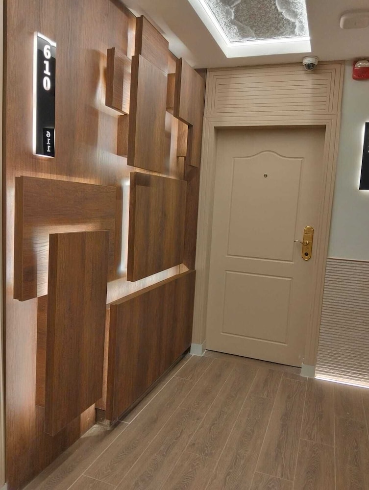 Deluxe Triple Room - Photo 6