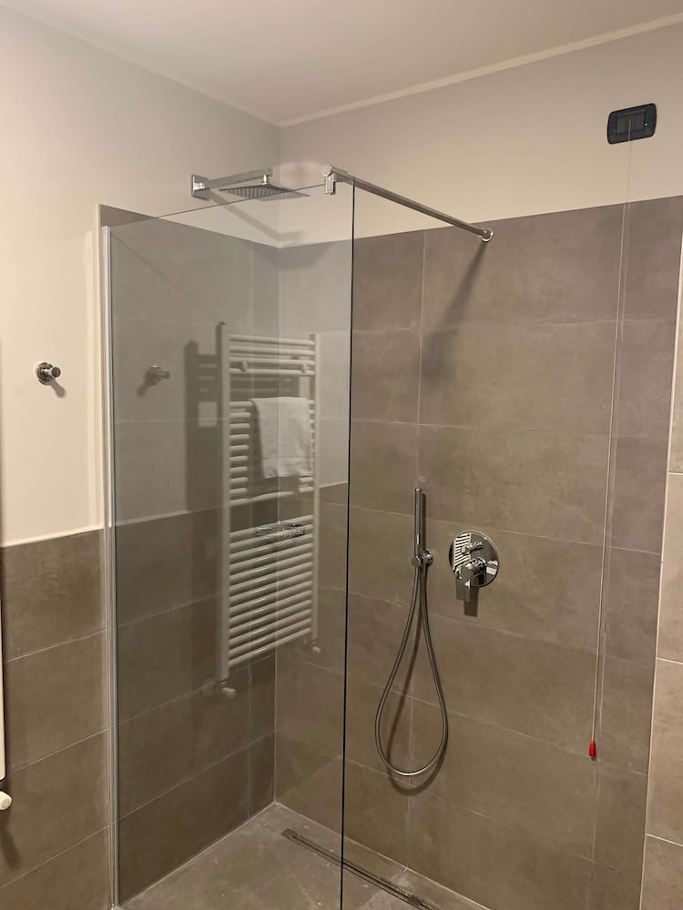Superior Double or Twin Room - Photo 6