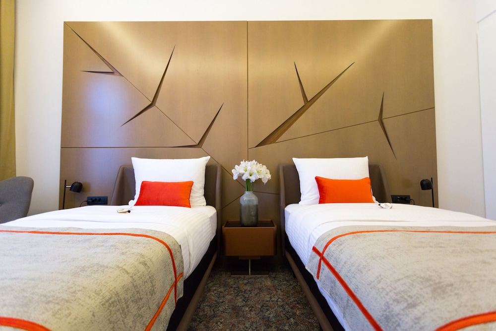Superior Twin Room - Photo 3