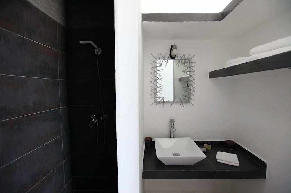 Standard Room, 1 Double Bed (Topaze) photo 3