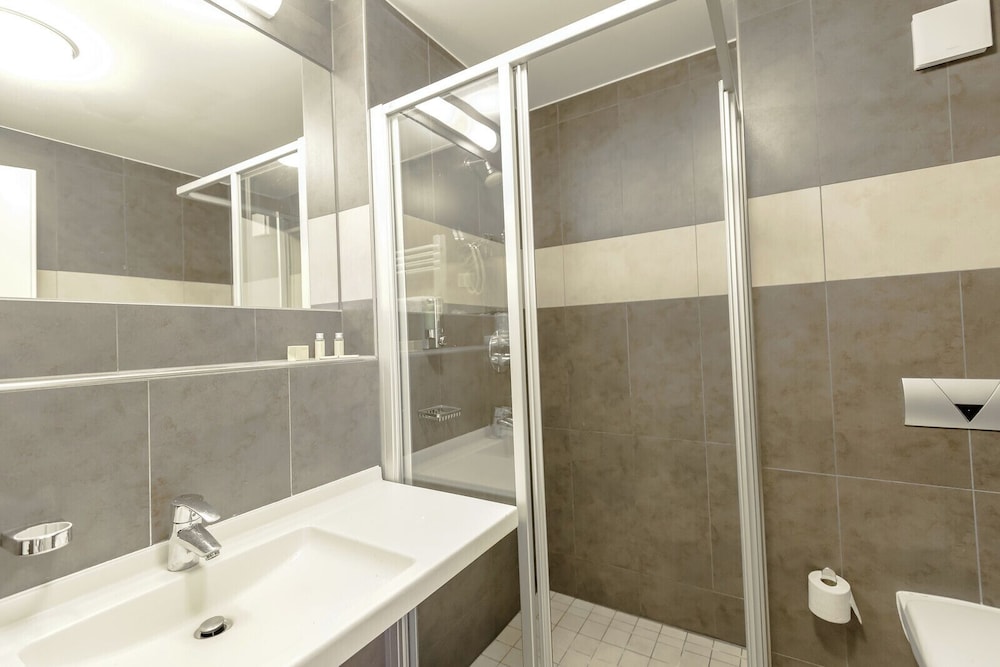 Deluxe Double Room, Balcony, Courtyard View photo 3