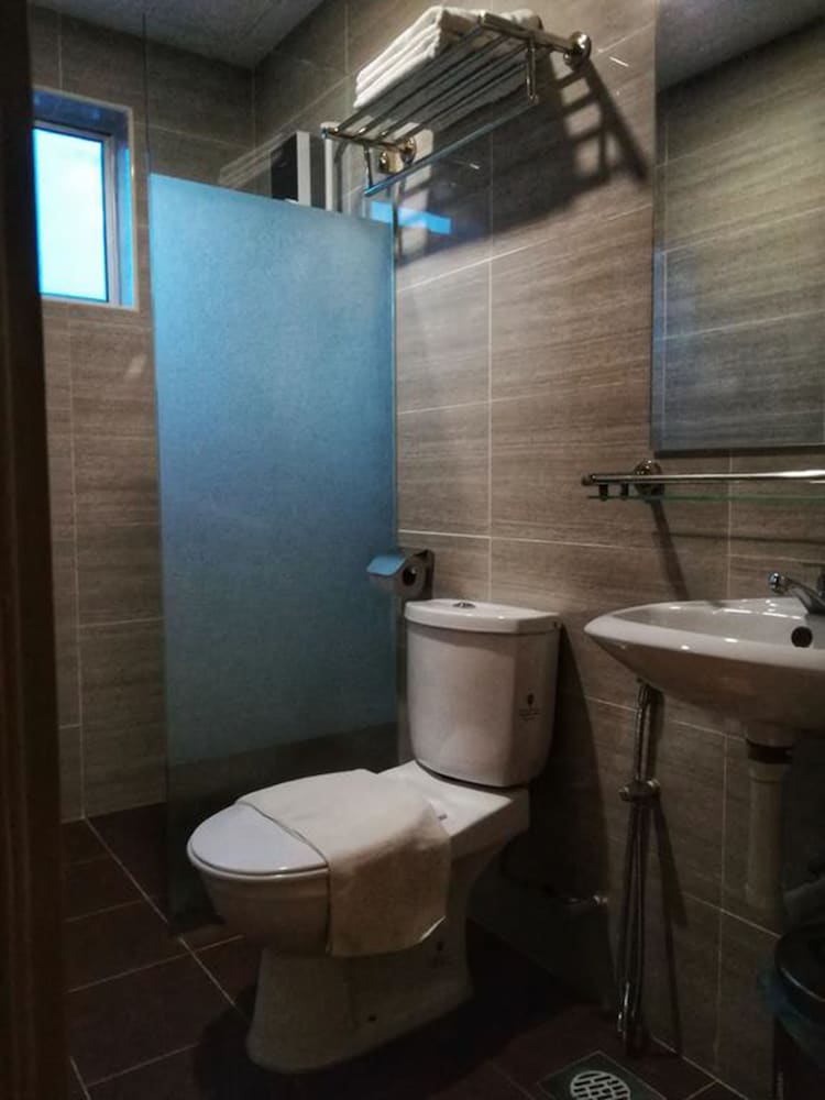 Deluxe Triple Room photo 2