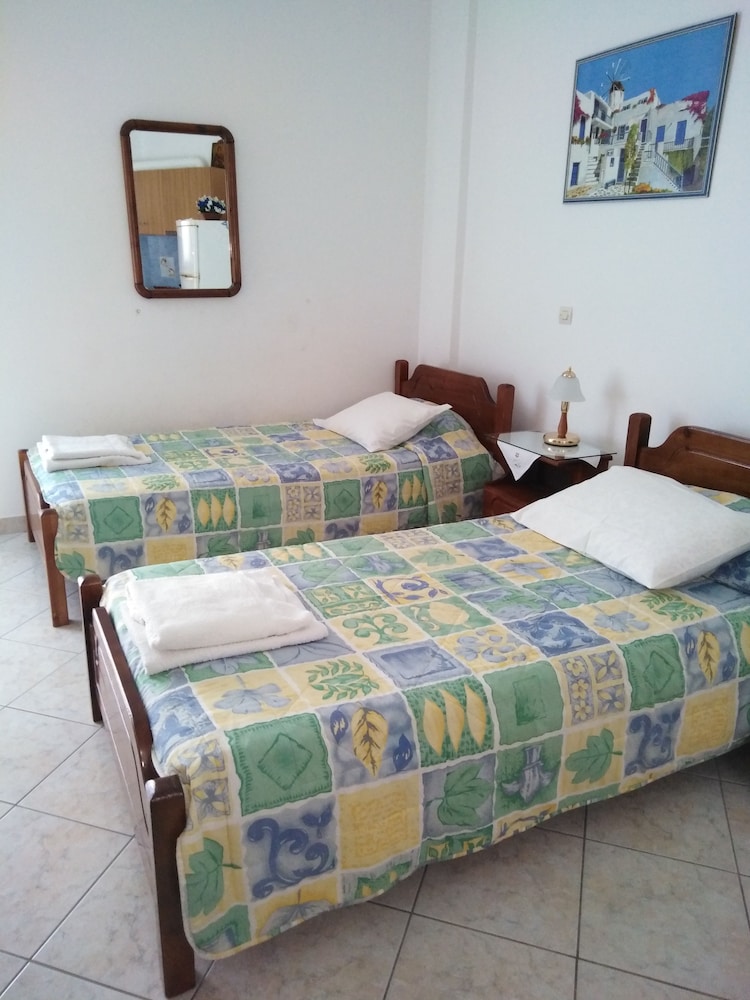 Twin Room, 2 Twin Beds photo 1