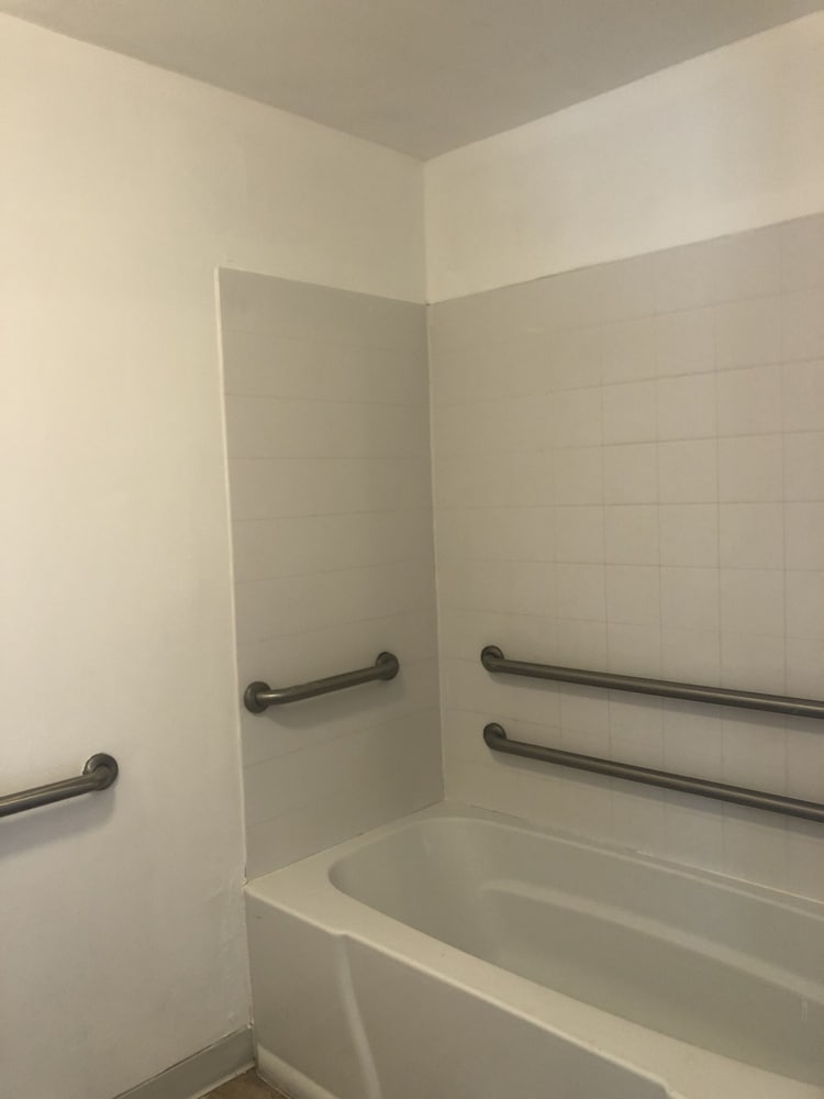 Basic Double Room photo 2