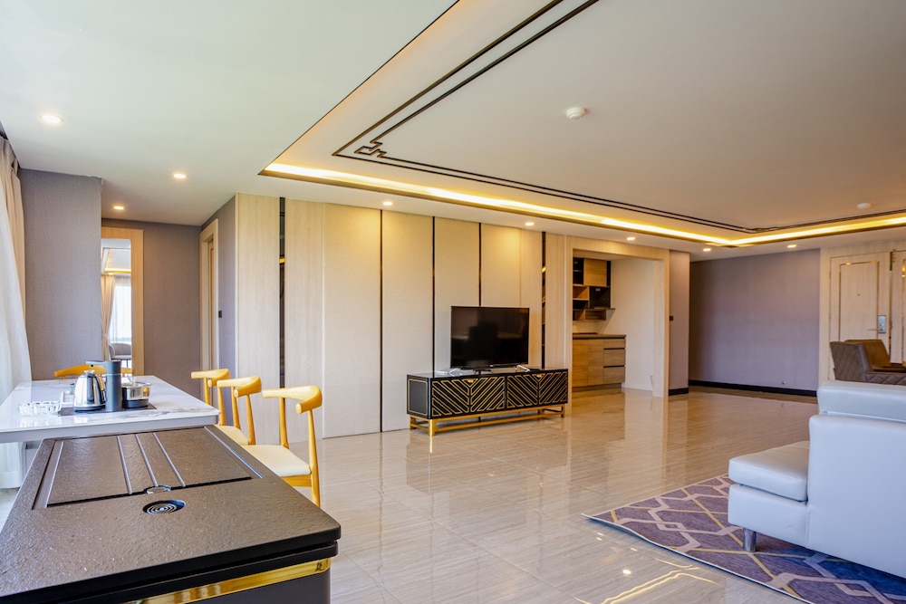 Topstar Private Residence - Photo 12