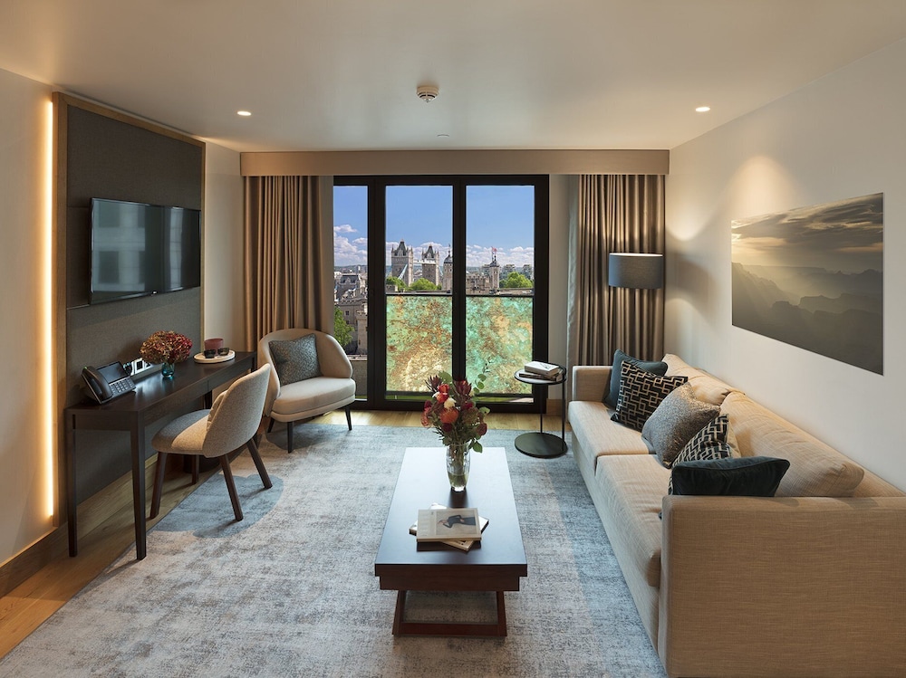 Executive Suite photo 3