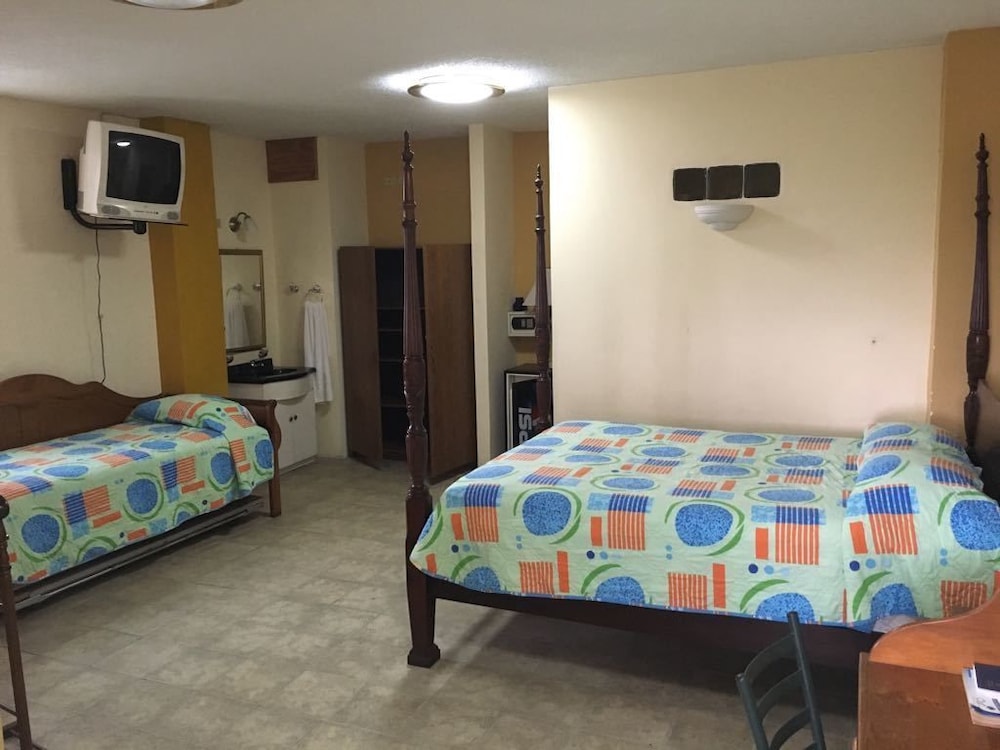 Deluxe Double Room, Multiple Beds photo 1