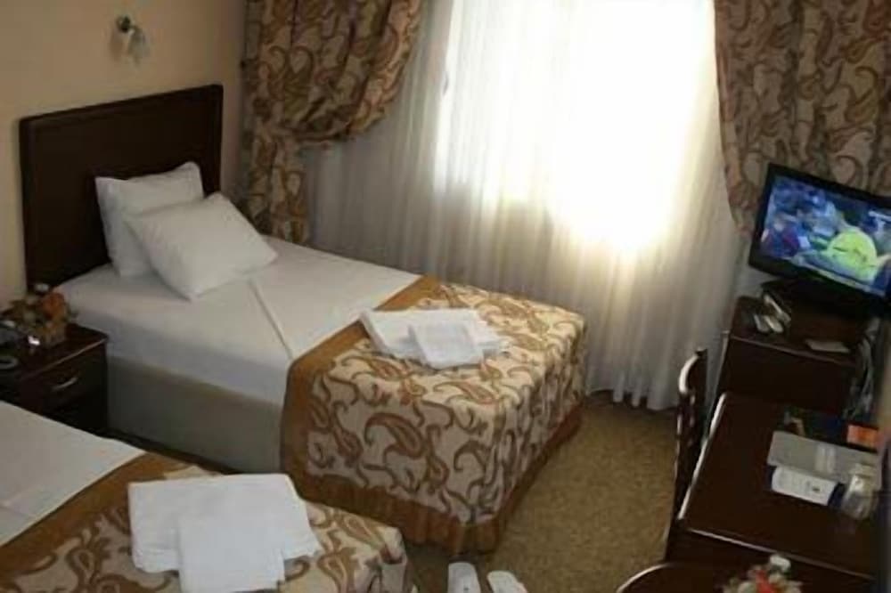 Standard Single Room photo 2