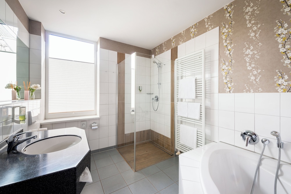 Grand Suite Deluxe photo 3