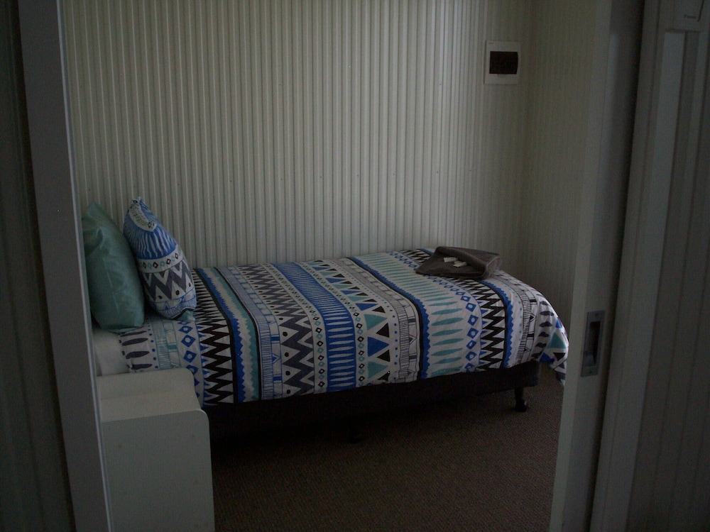 Deluxe Bungalow photo 2