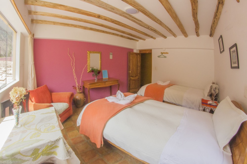 Double Room, 2 Twin Beds, Private Bathroom