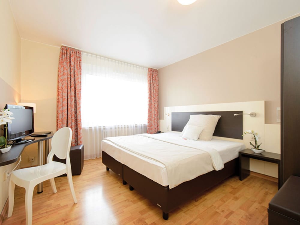 Double or Twin Room photo 2