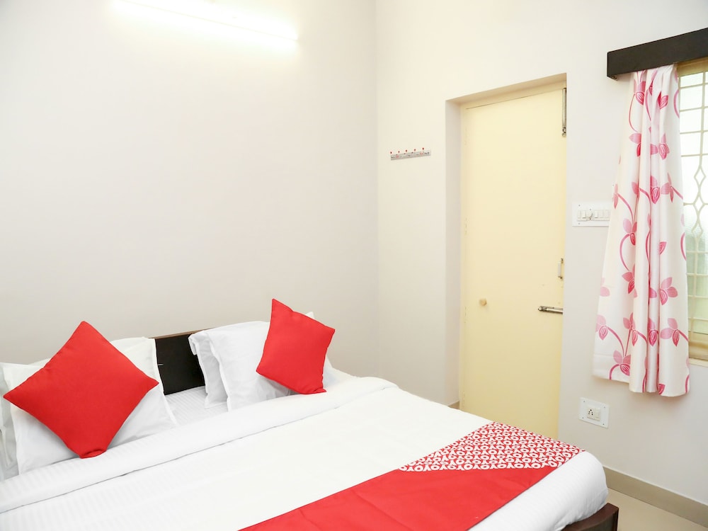 Deluxe Double Or Twin Room, 1 King Bed photo 1