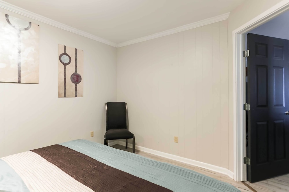 House (1 Bedroom) photo 1
