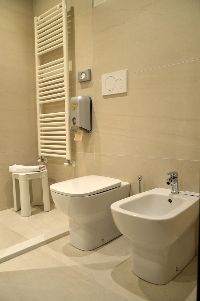Comfort Twin Room - Photo 6