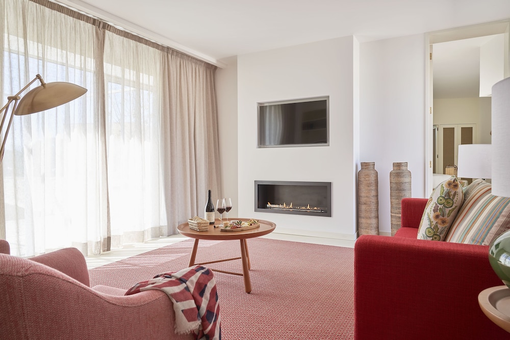 Two Bedroom Suite w/ Garden and Plunge Pool - Photo 1