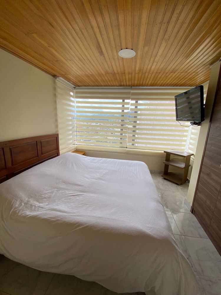 Executive Room photo 2