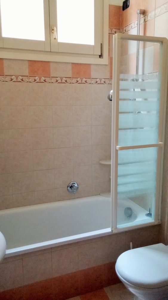Apartment, 2 Bedrooms, Canal View (Cannaregio - Fondamenta Misericordia) photo 3
