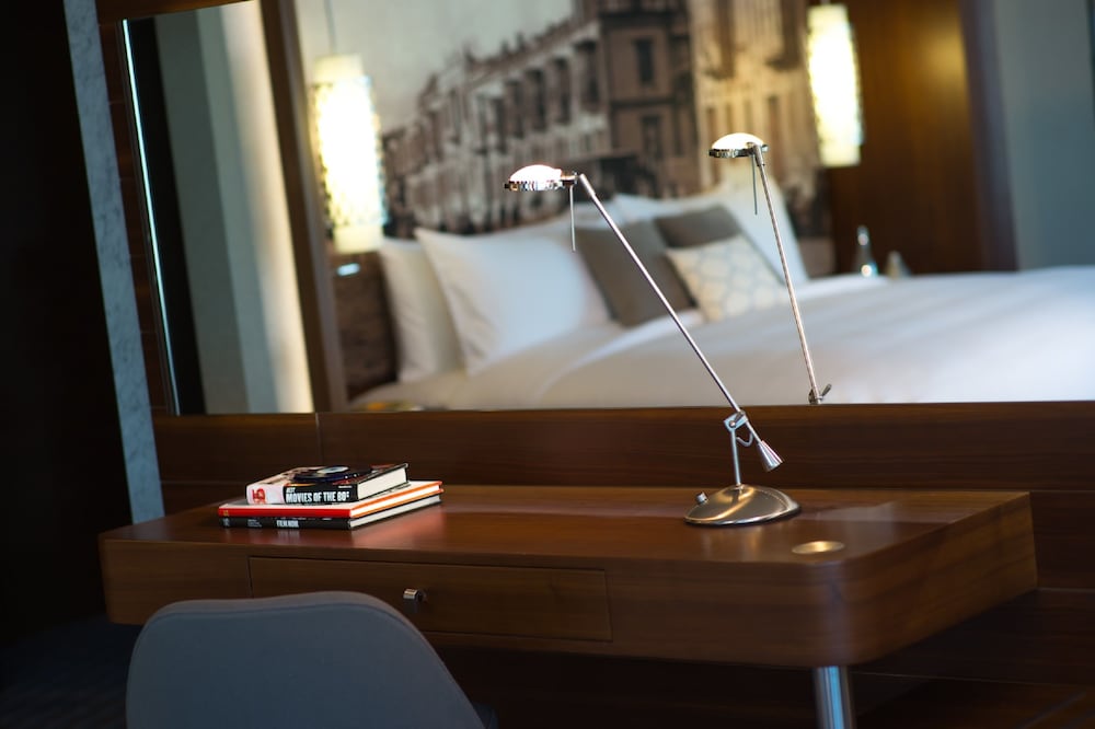 Junior Suite, 1 King Bed