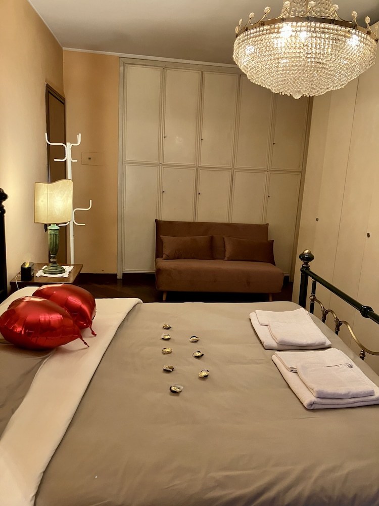 Luxury Suite photo 3