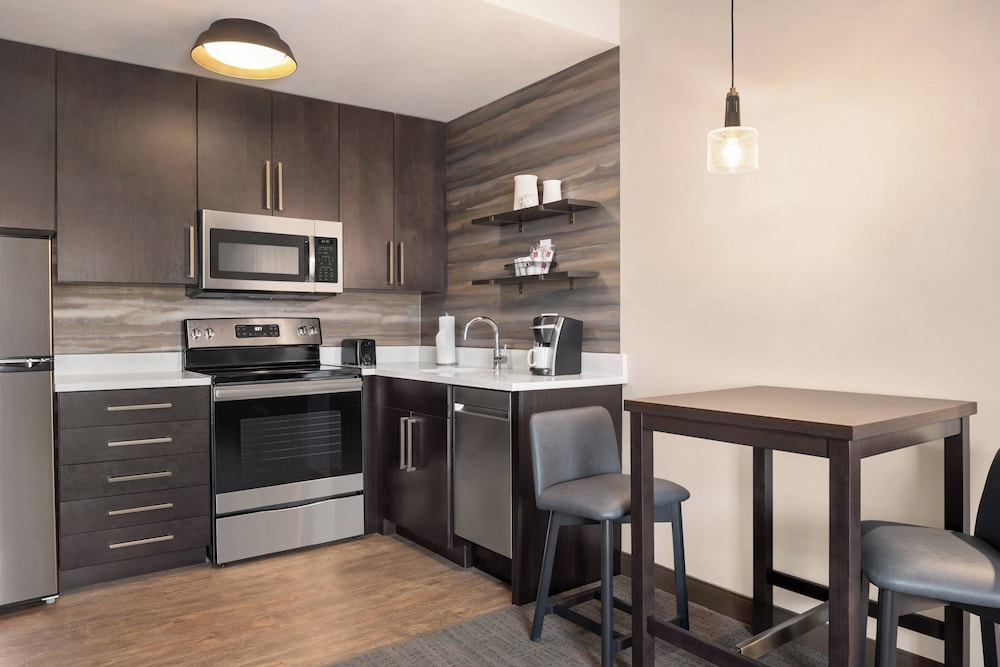 Suite, 1 Bedroom photo 1