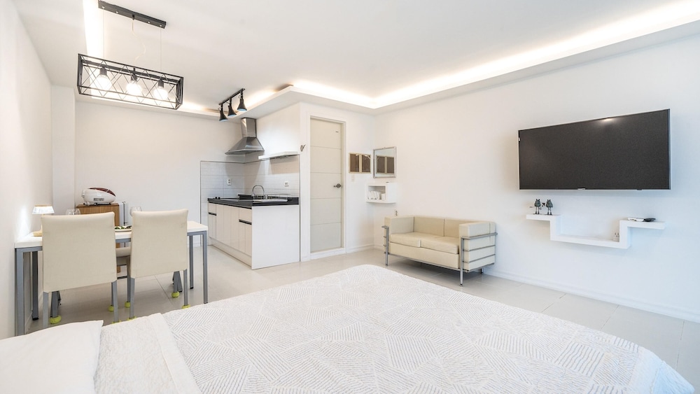 Basic Room, 1 Bedroom (byeol set) - Photo 5