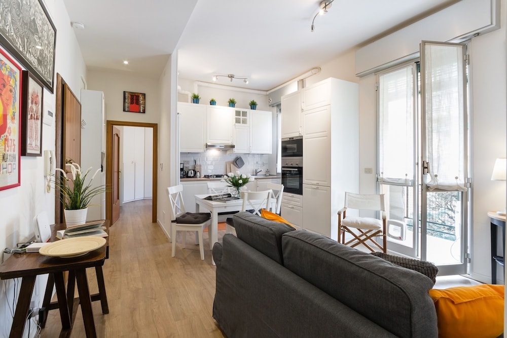 Apartment, 2 Bedrooms - Photo 15