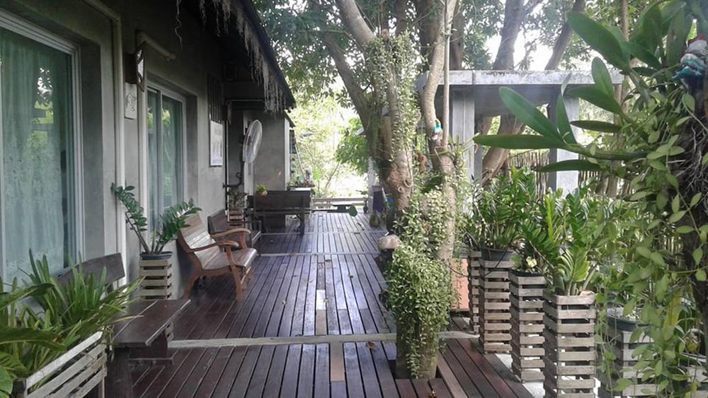 Standard Room-Thai Massage for 2 People photo 3