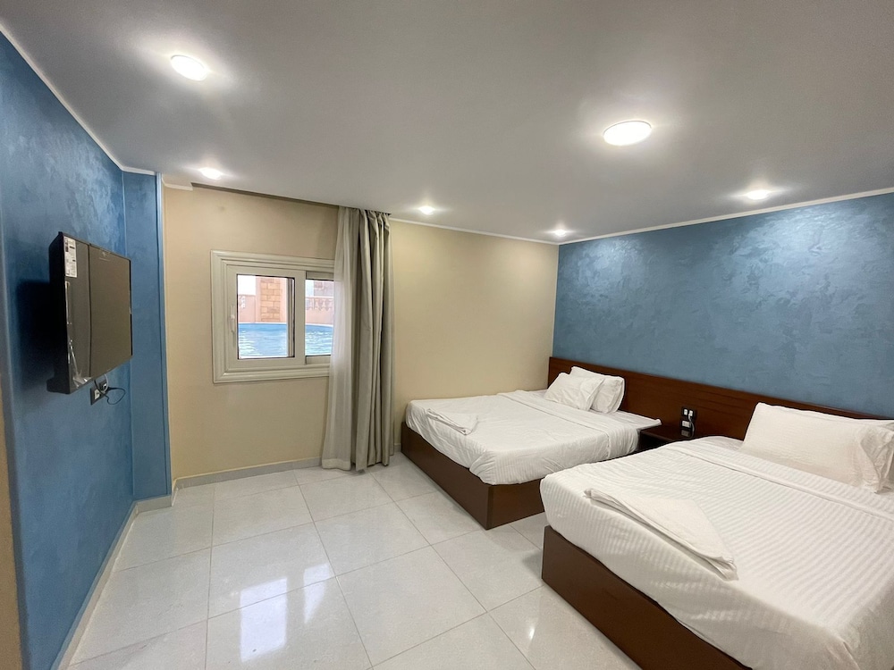Deluxe Triple Room photo 1