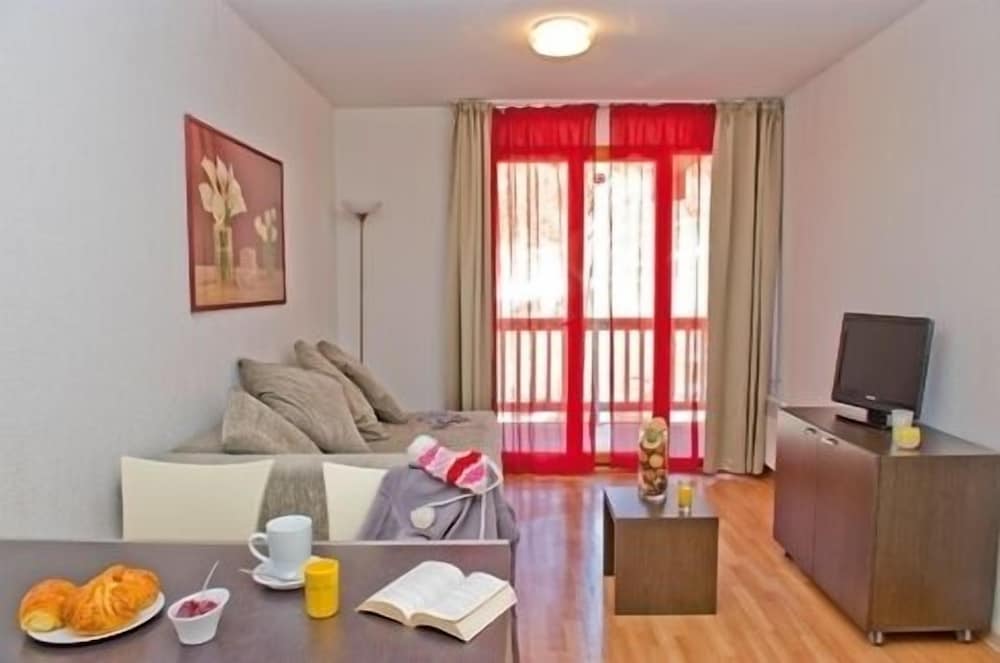 Duplex, 2 Bedrooms, 6 persons photo 3