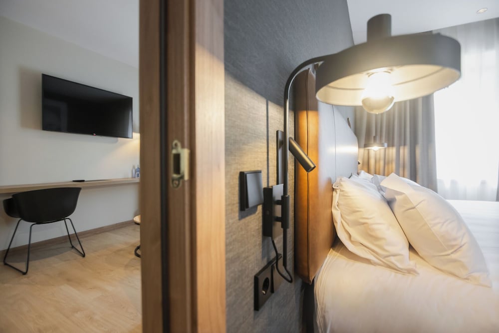 Junior Room
