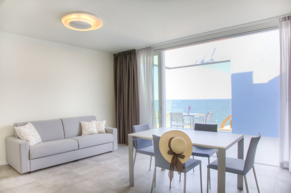 Superior Apartment, Sea View photo 1