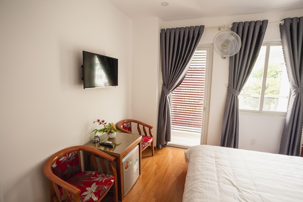 Single Room, Mountain View photo 3