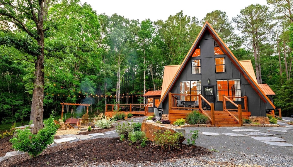 A-frame Retreat on Private Pond, Billede 42