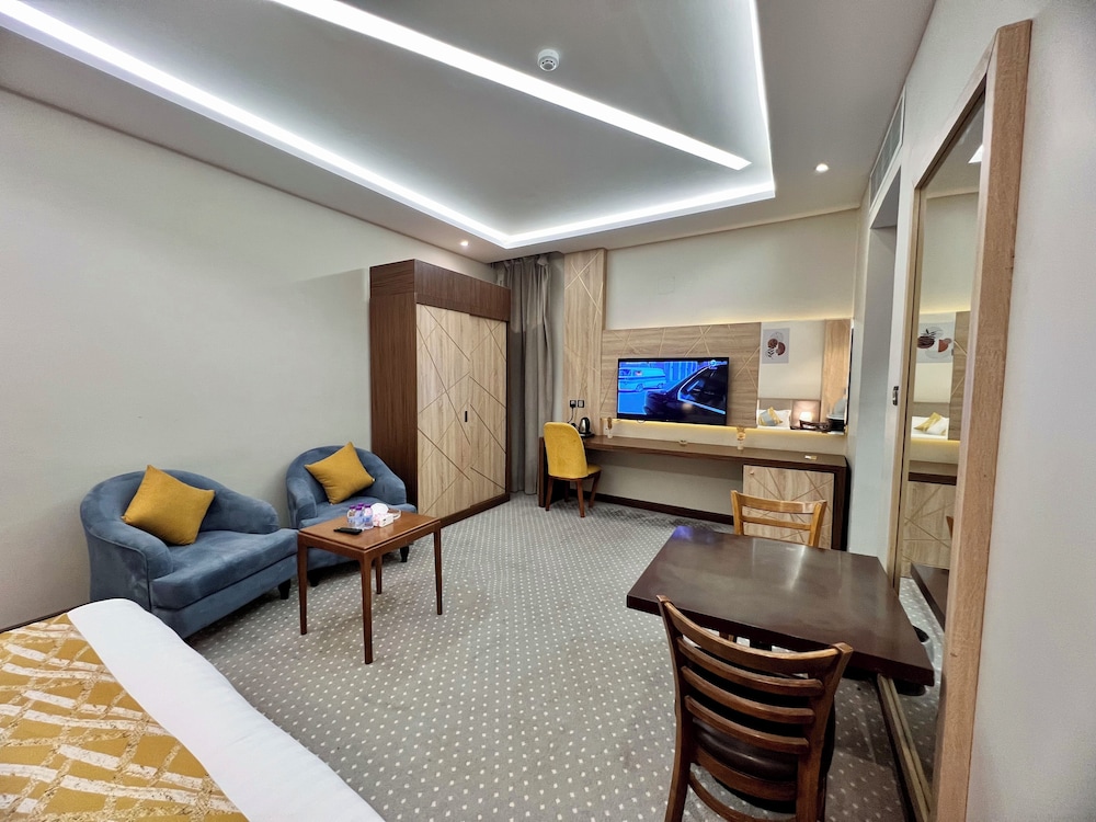 Economy Twin Room photo 1