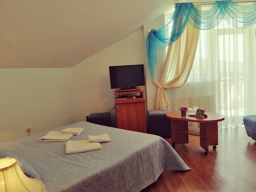 Standard Double Room, 1 Queen Bed photo 2