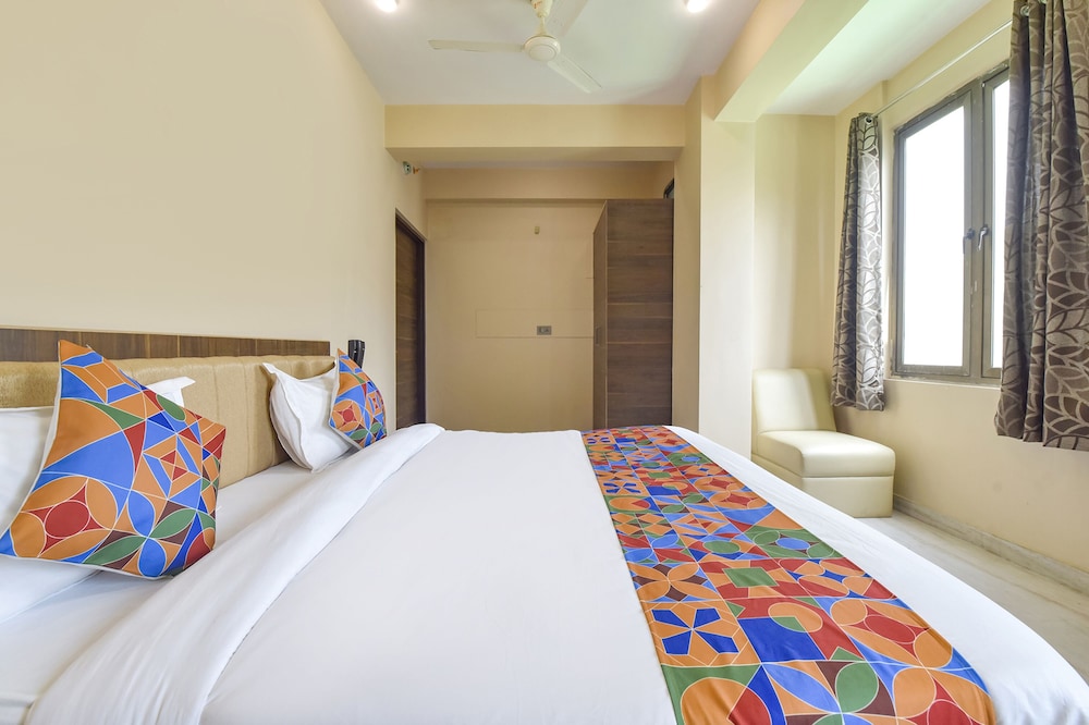 Deluxe Room - Photo 4
