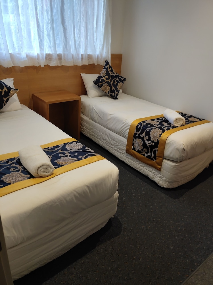 Luxury Spa Unit photo 1