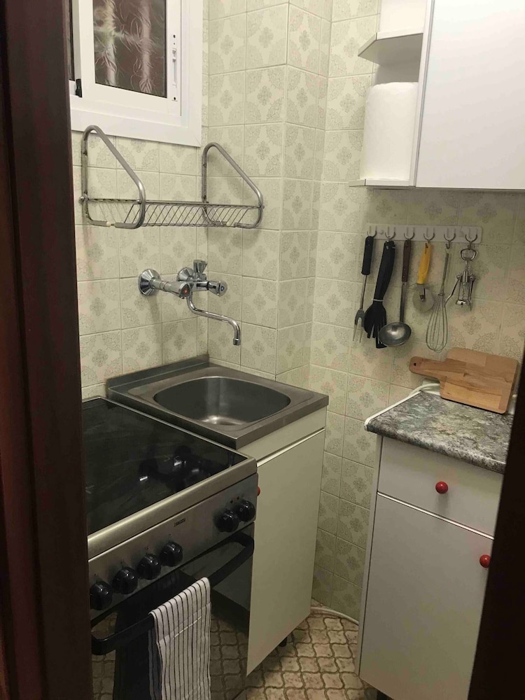 Beautiful Studio 500 Meters From the Beach, 사진 6