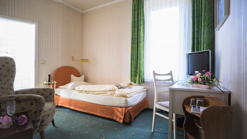 Single Room photo 1