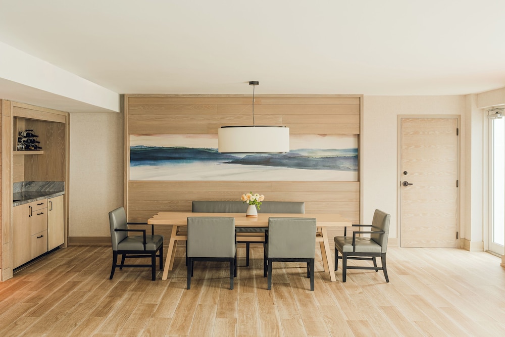 Asahi Ocean View One Bedroom Villa King with Balcony photo 2
