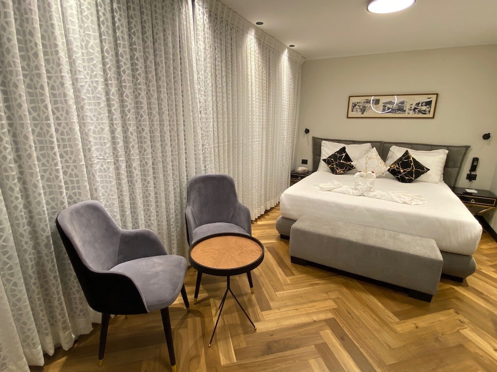 Luxury Room photo 3