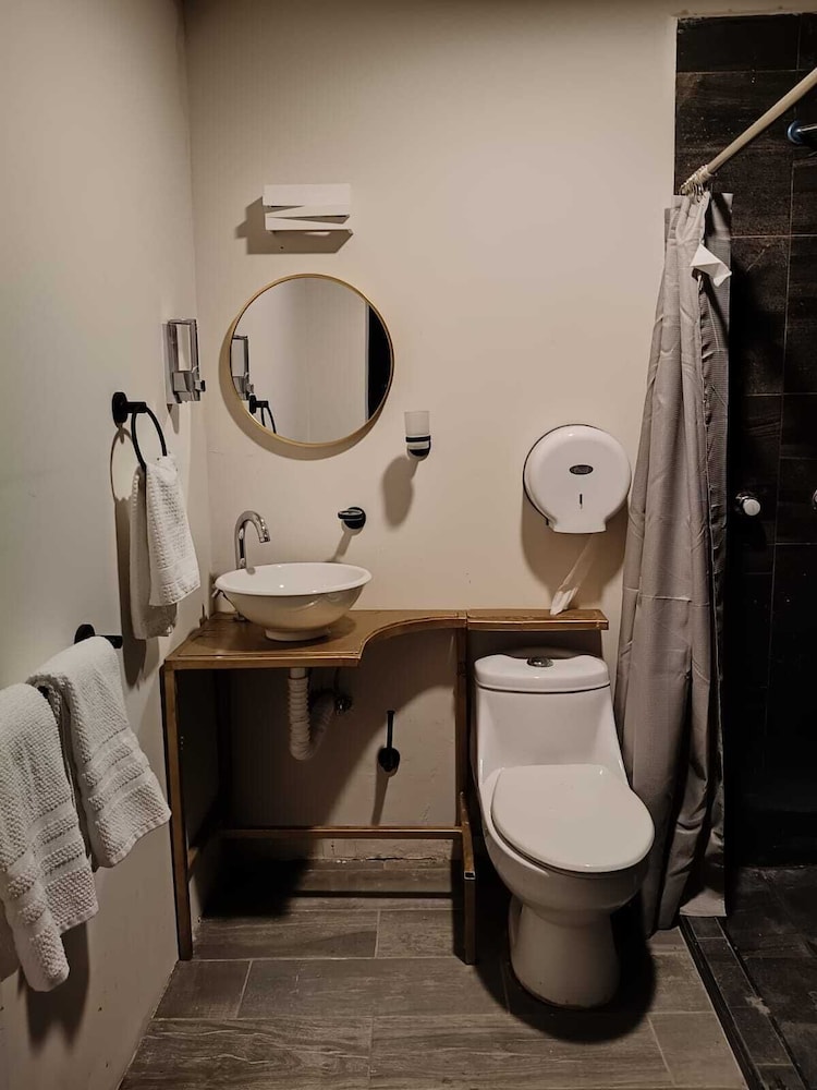 Room photo 2