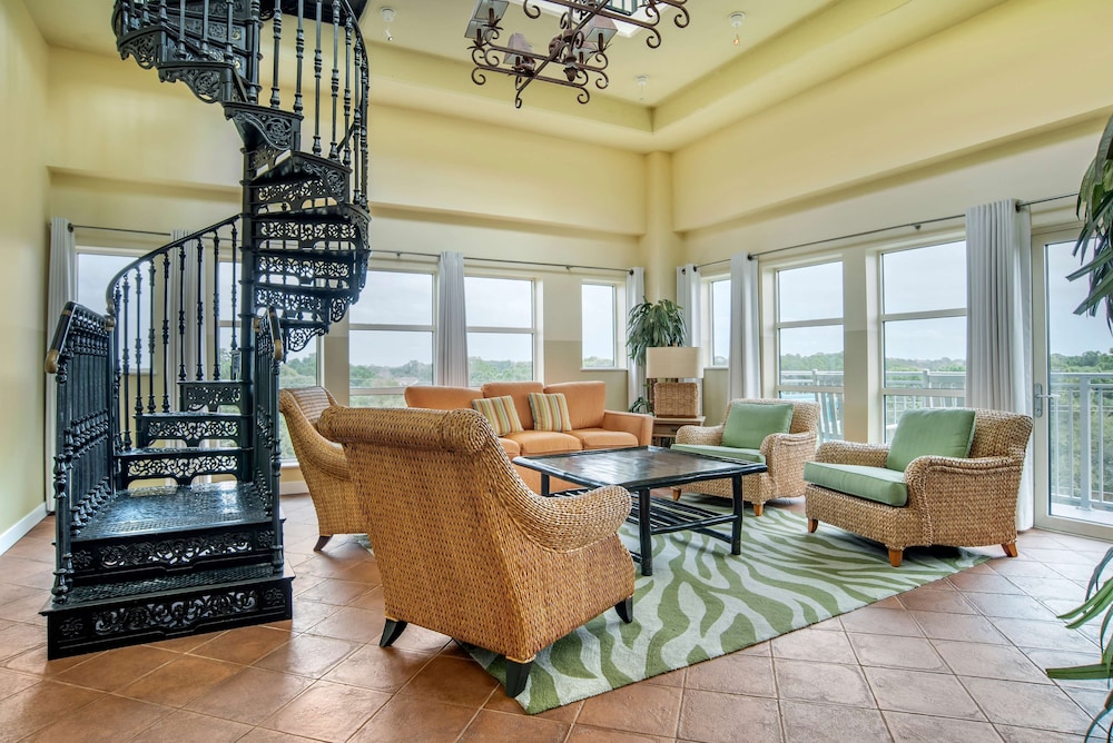2 BEDROOM 1 KING 2 DOUBLES PREMIER SUITE - Photo 5