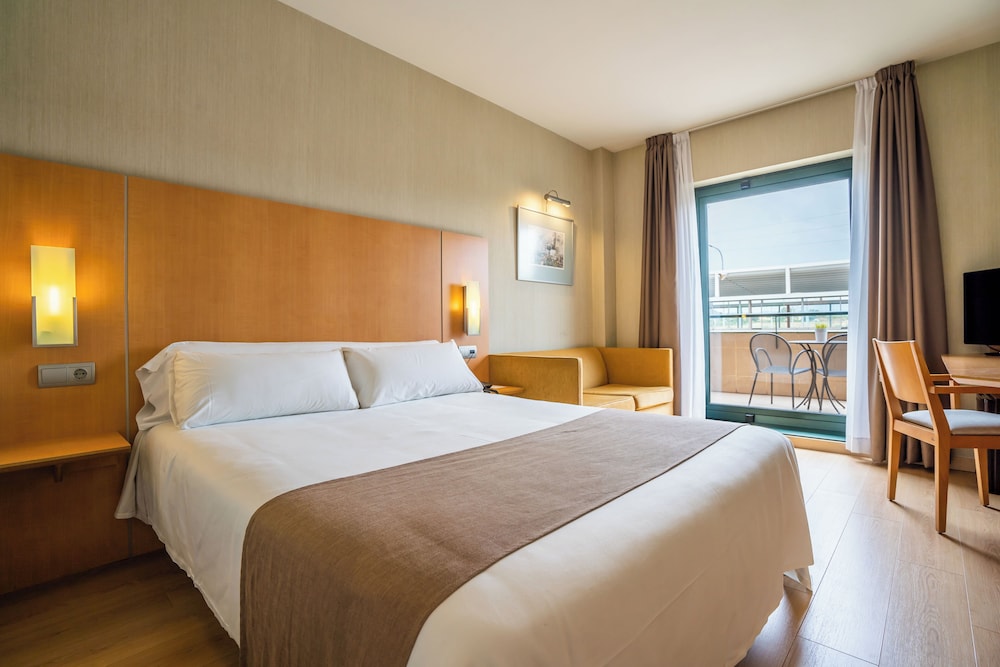 Superior Room, 1 Queen Bed, Terrace