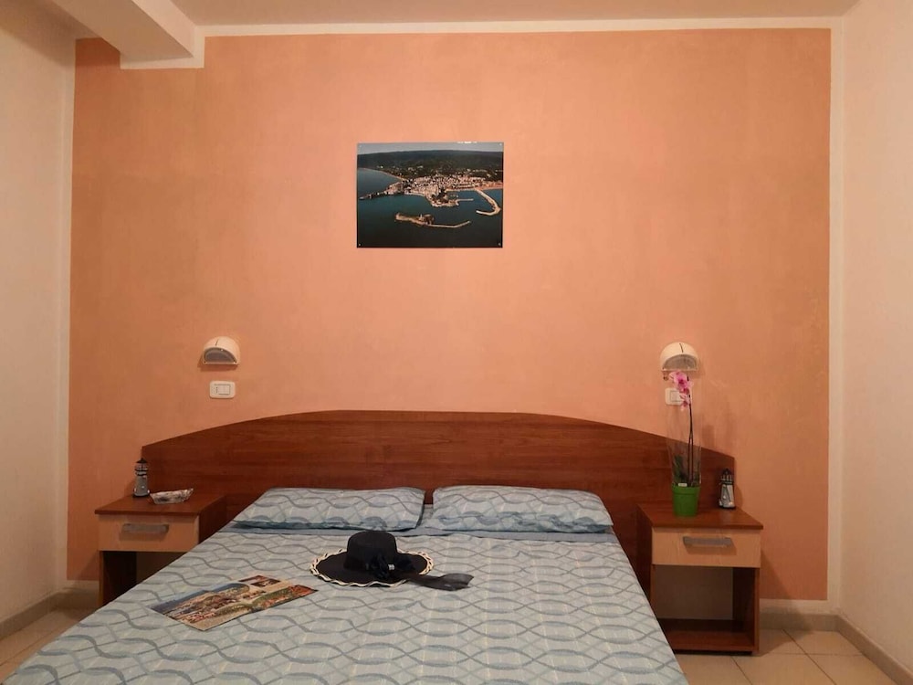 Classic Bungalow, 2 Bedrooms, Kitchenette